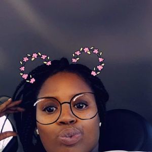 Meet your Posher, Mia